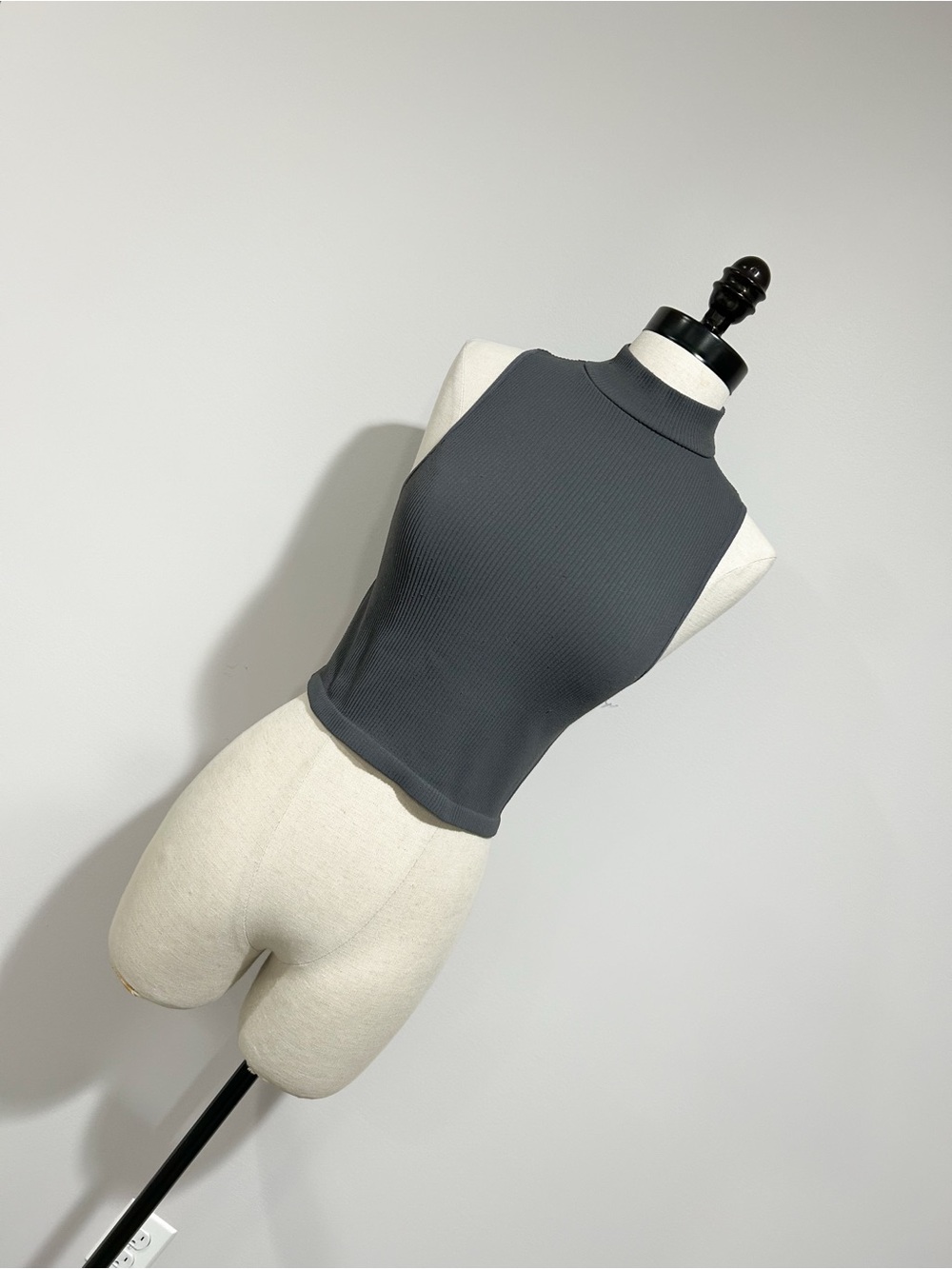 Zara Dark Gray Ribbed Mock Neck Crop Top